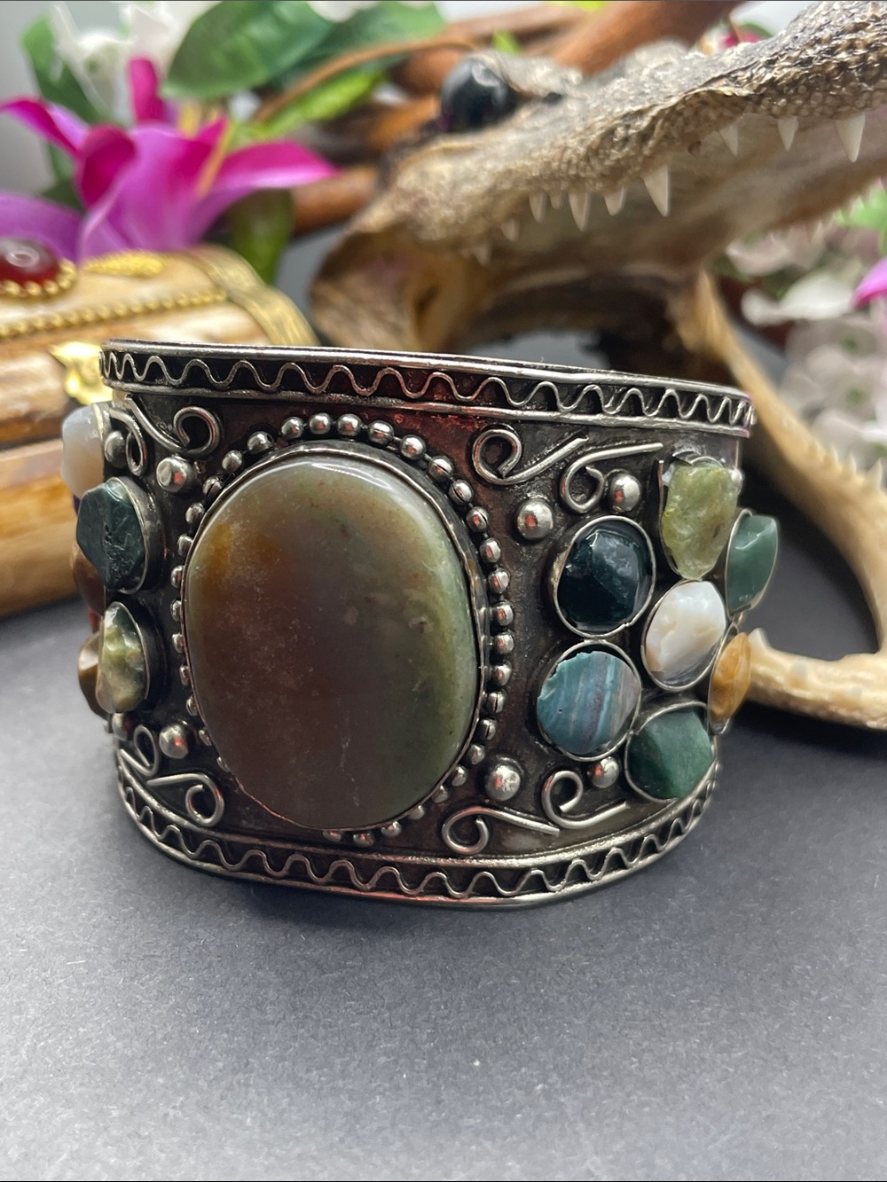 Middle eastern stone and silver tone cuff vintage